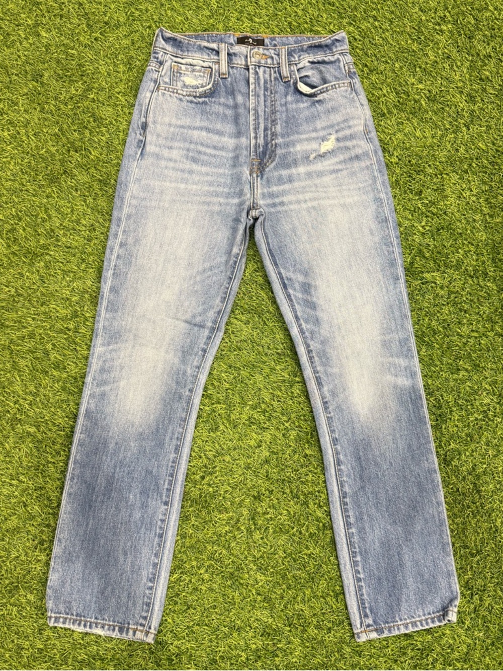 7 For All Mankind Light Wash Straight Leg Women’s Jeans